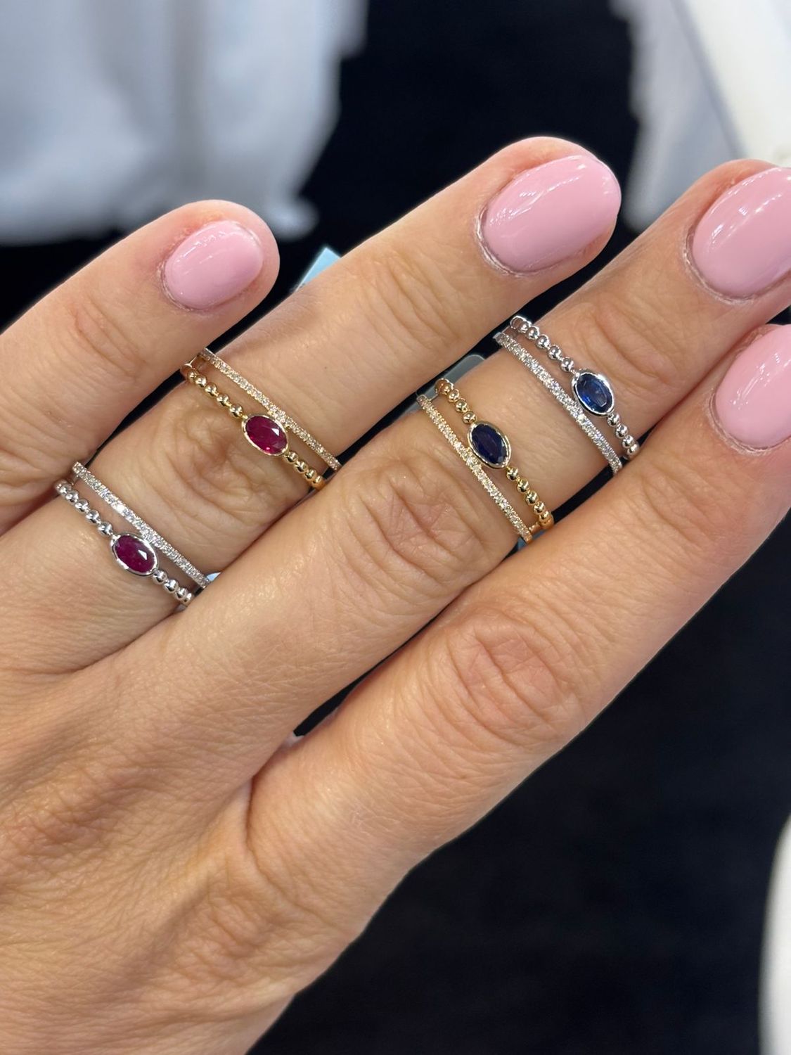 ​Anillo Zafiro o Rubí y Diamantes