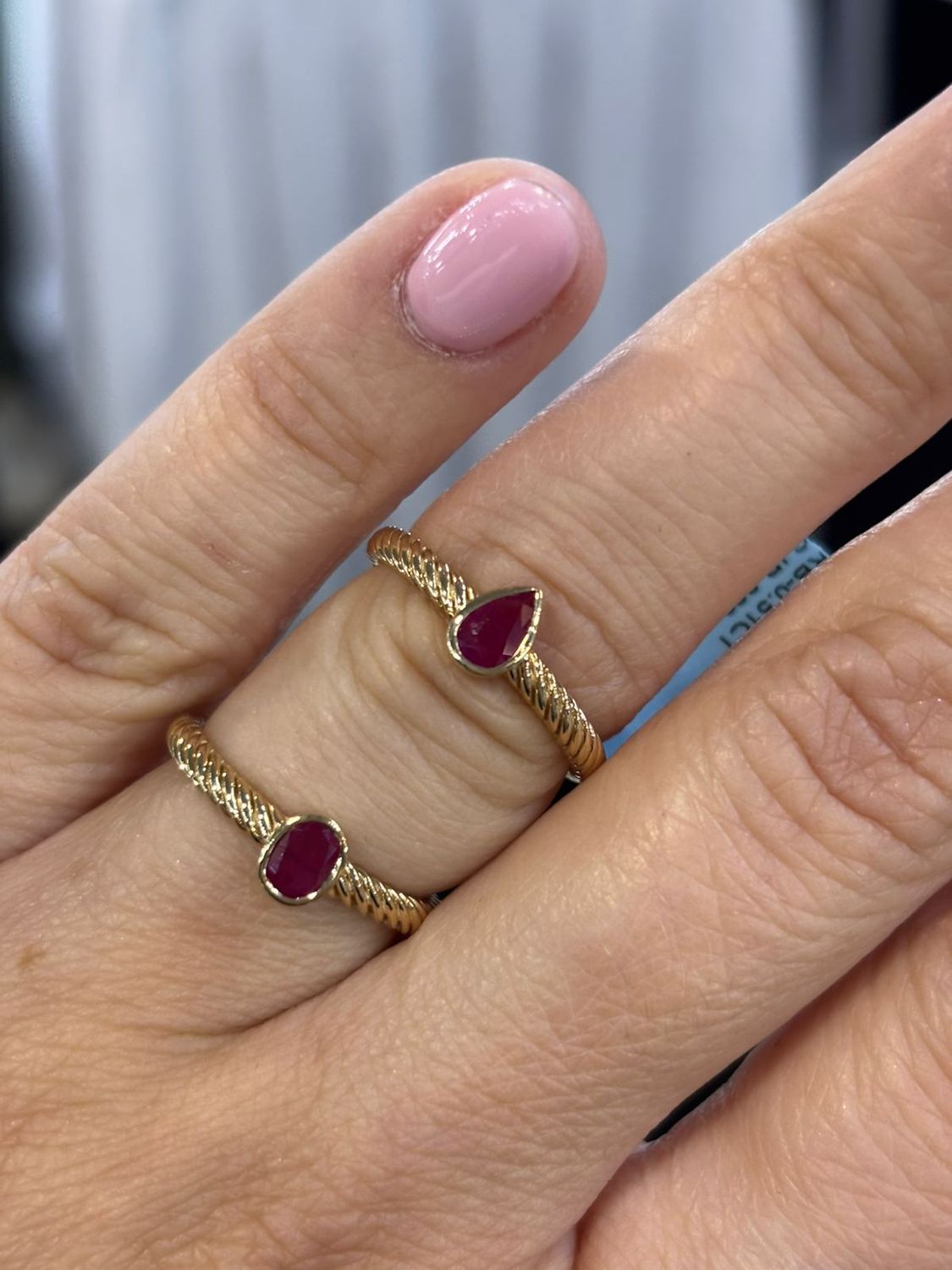 Anillo Rubí, Esmeralda o Zafiro