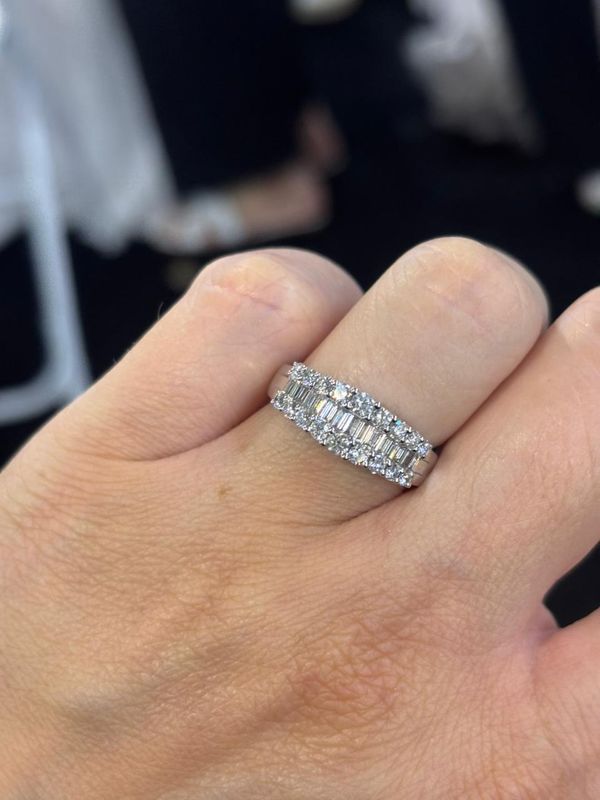 ​Anillo Diamantes