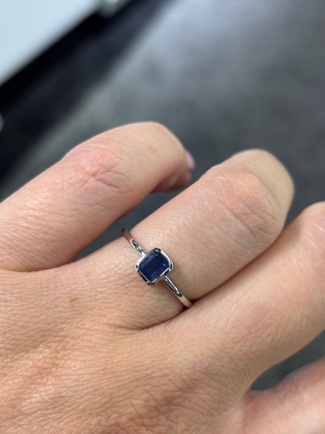 ​Anillo Zafiro