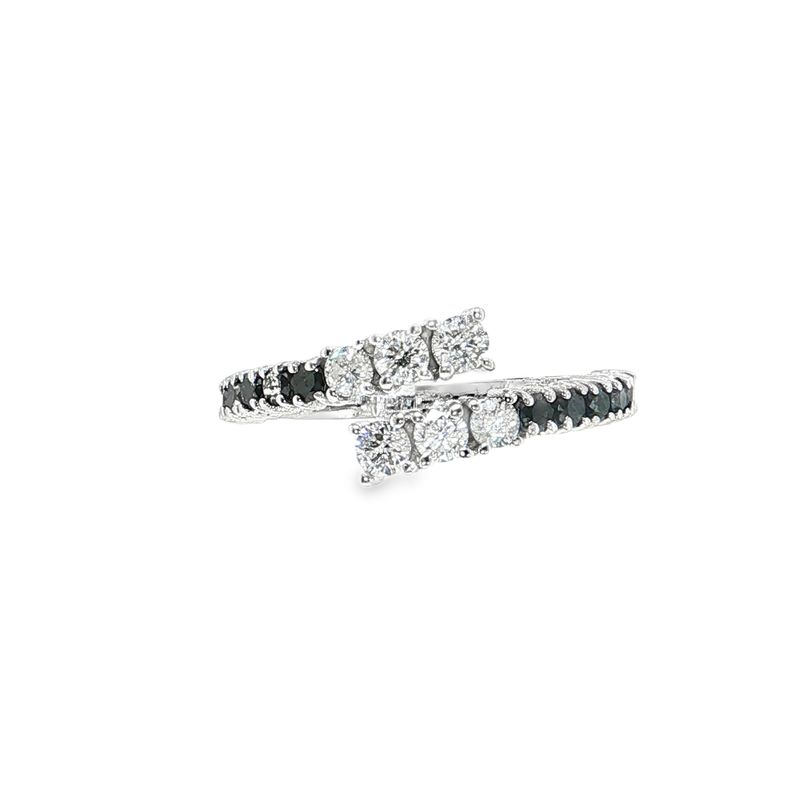 ​Anillo Diamantes Negros y Blancos