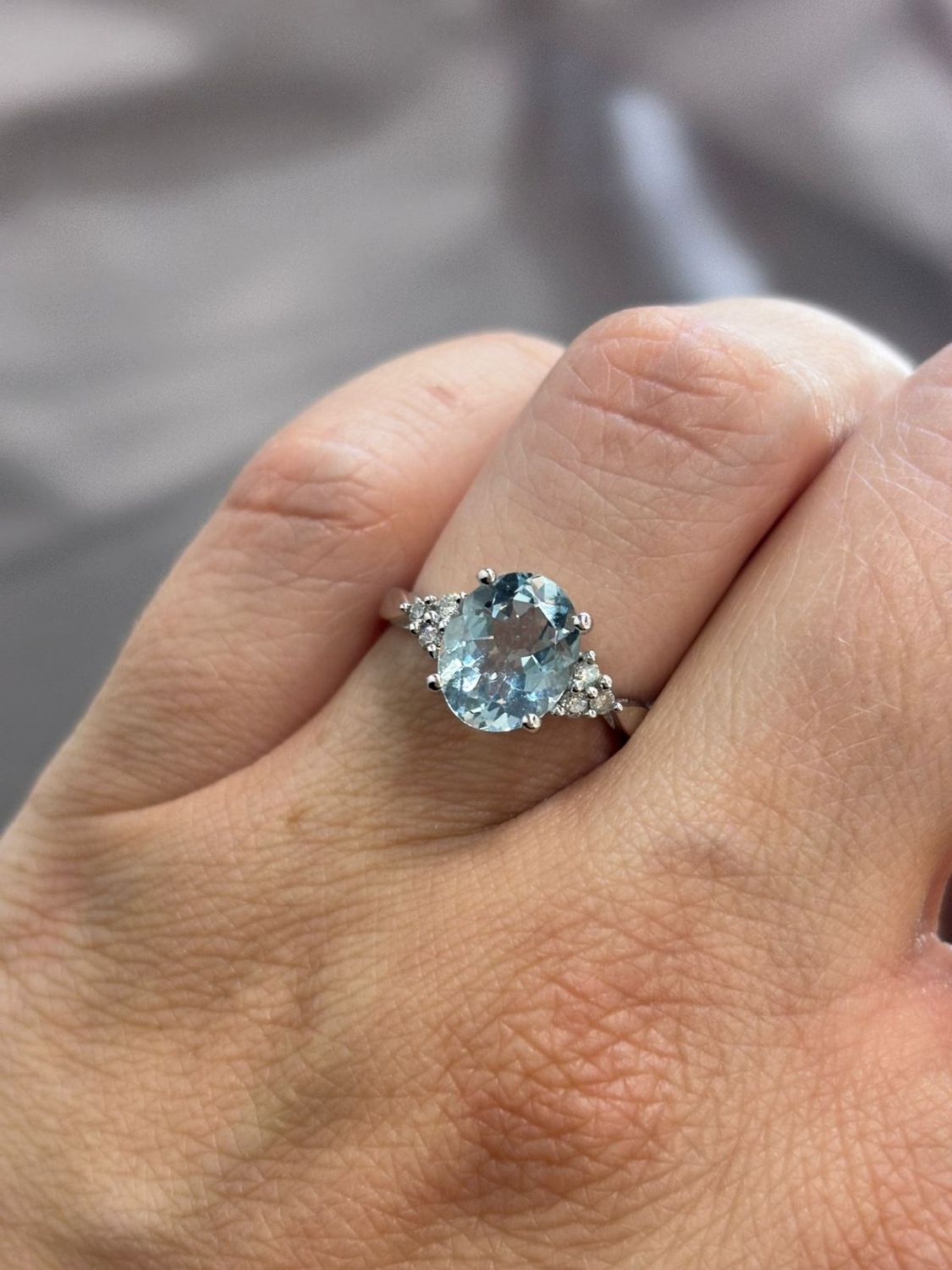 ​Anillo Aguamarina