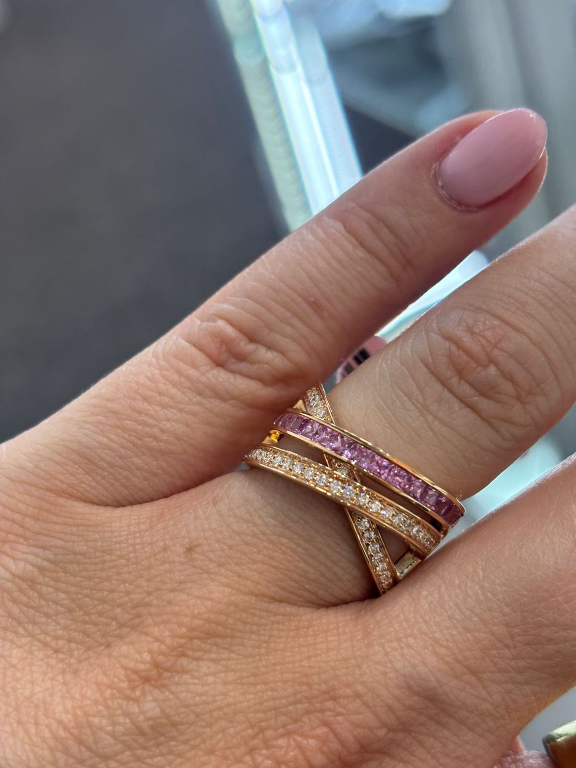 Anillo Zafiros Rosas y Diamantes