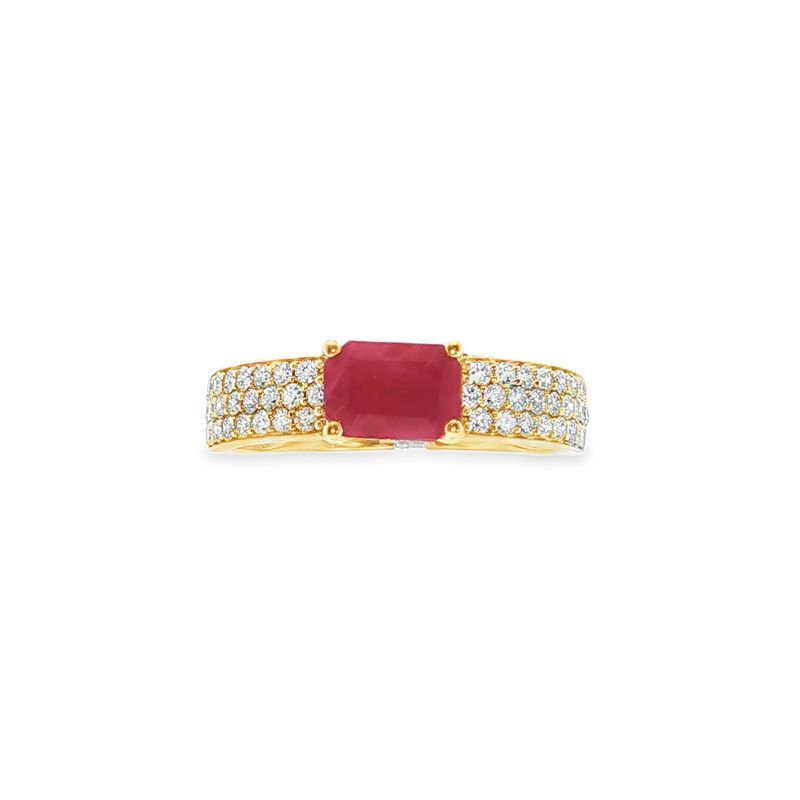 Anillo Rubí y Diamantes
