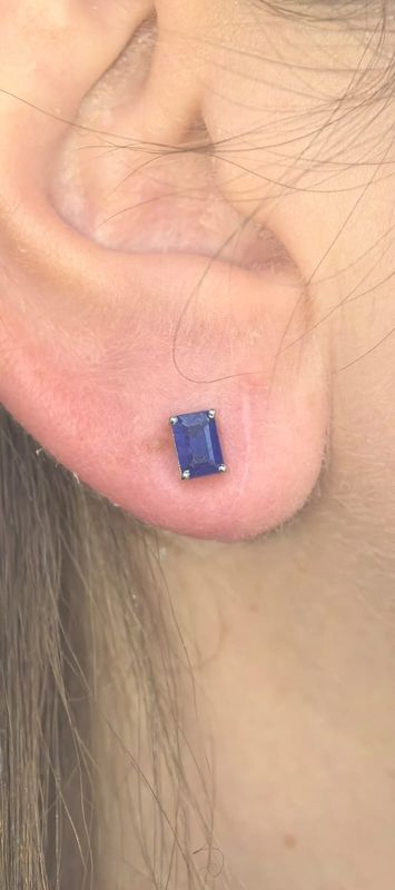 Aretes Zafiro