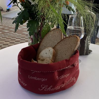 Runder Stoffkorb - Württemberger Rebsorten Runder Stoffkorb - Württemberger Rebsorten