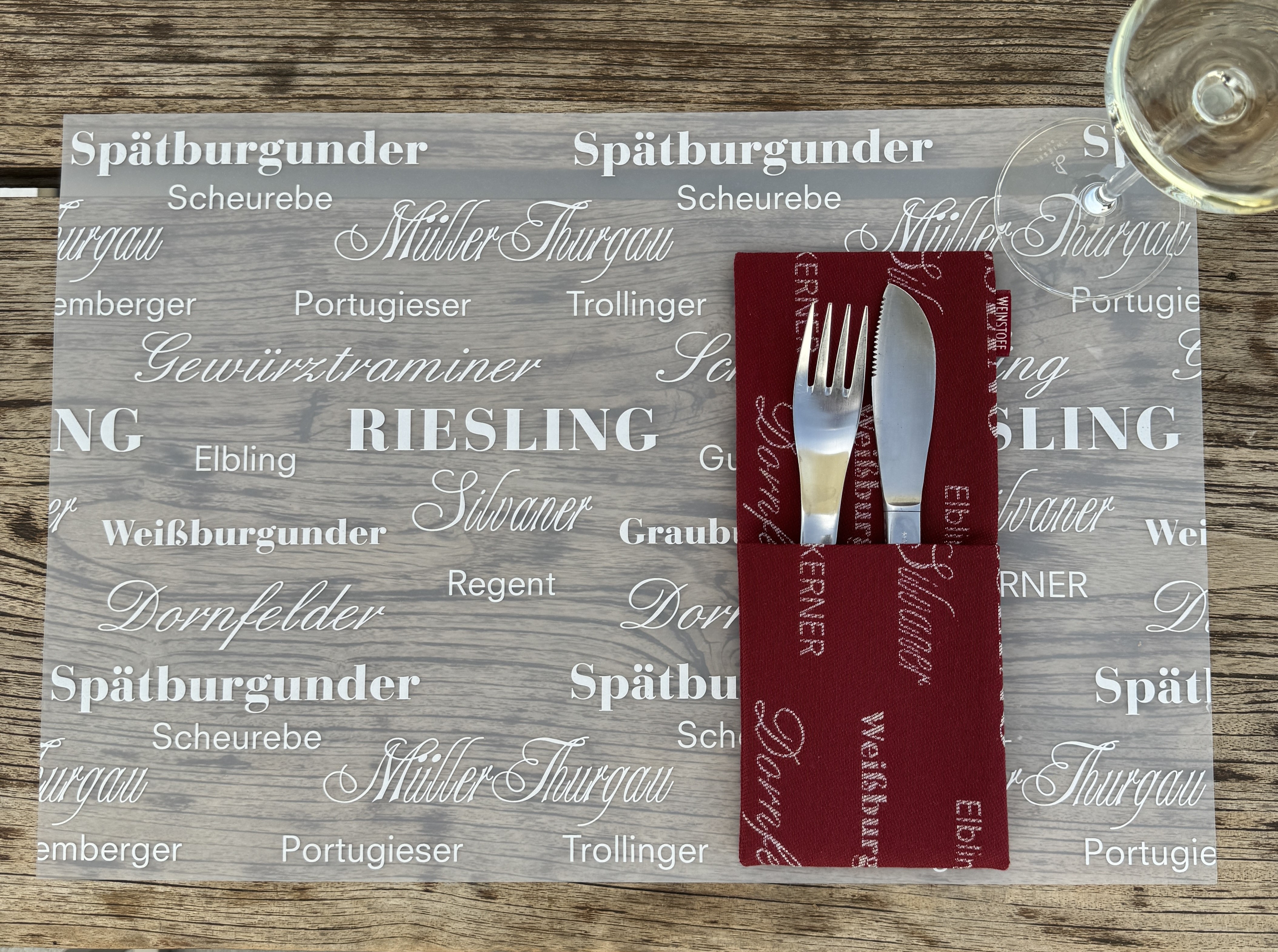Silikon-Weinplatzset -  Deutsche Rebsorten