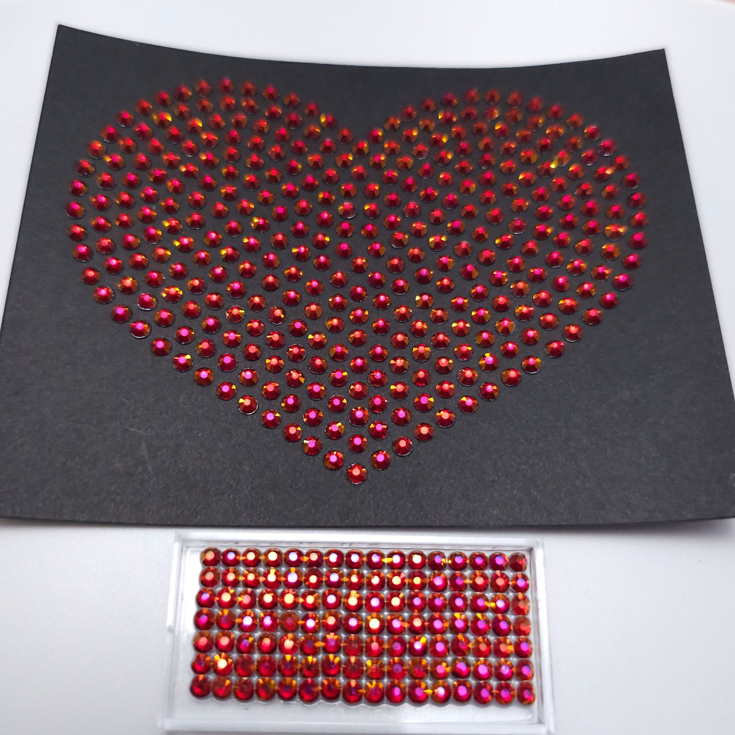 Royal Siam Hotfix Rhinestones