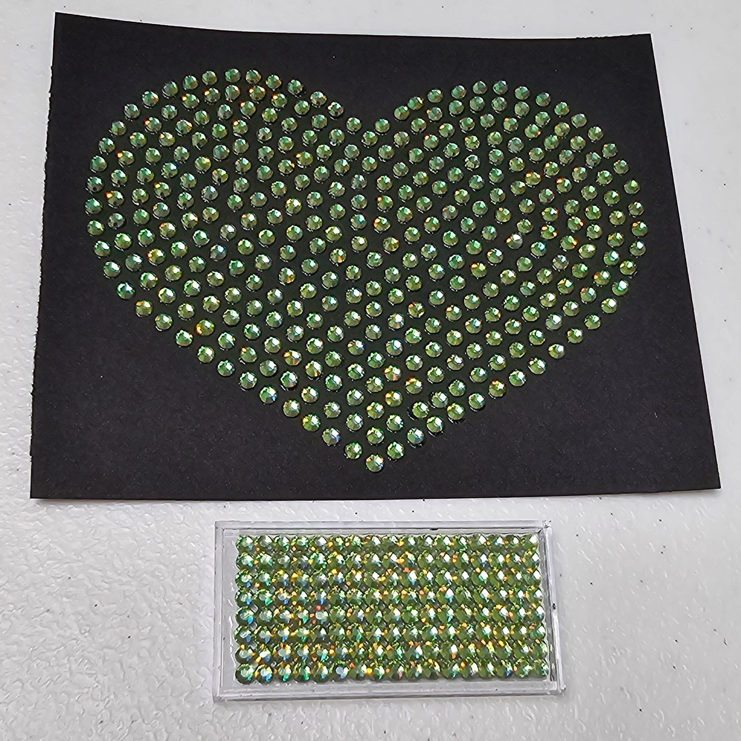 Royal Peridot Hotfix Rhinestones