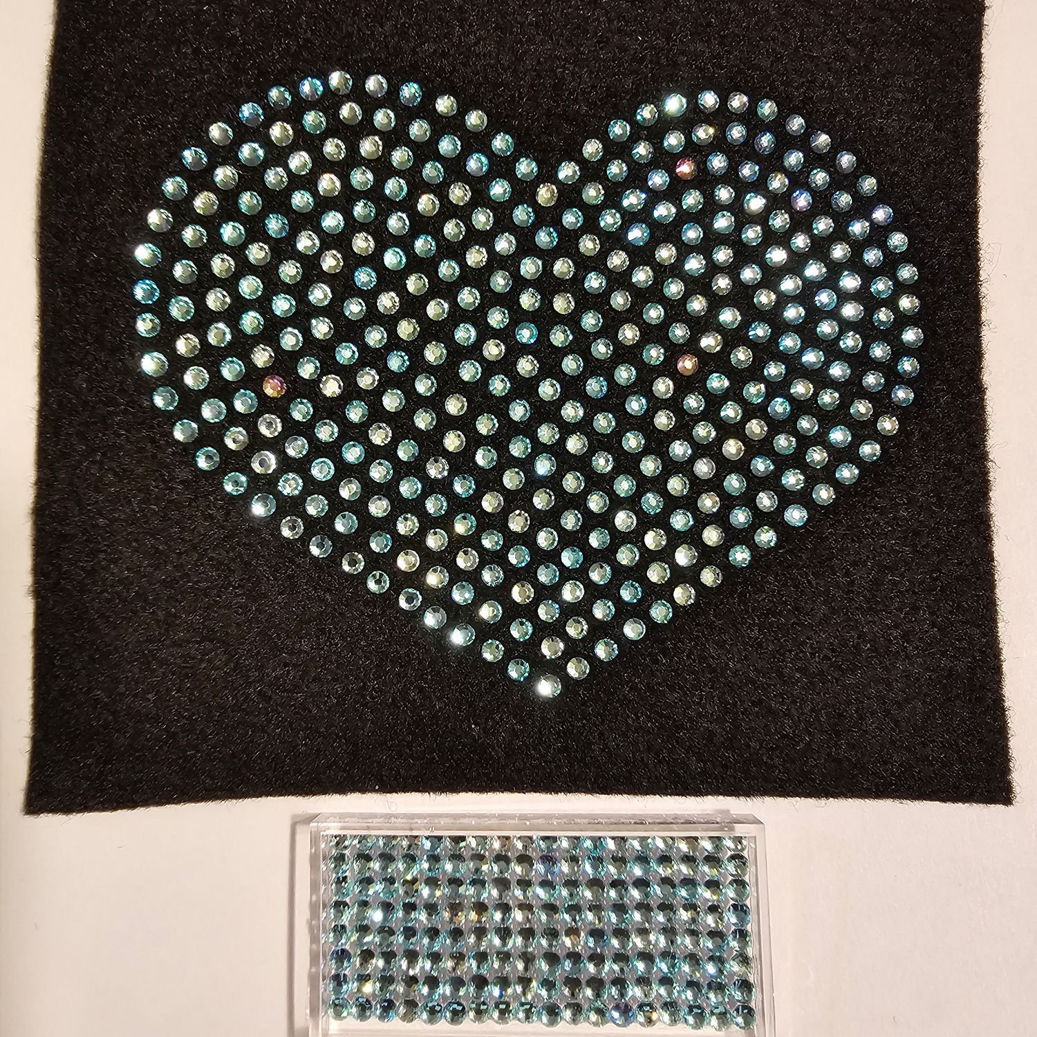 Sea Foam Hotfix Rhinestones