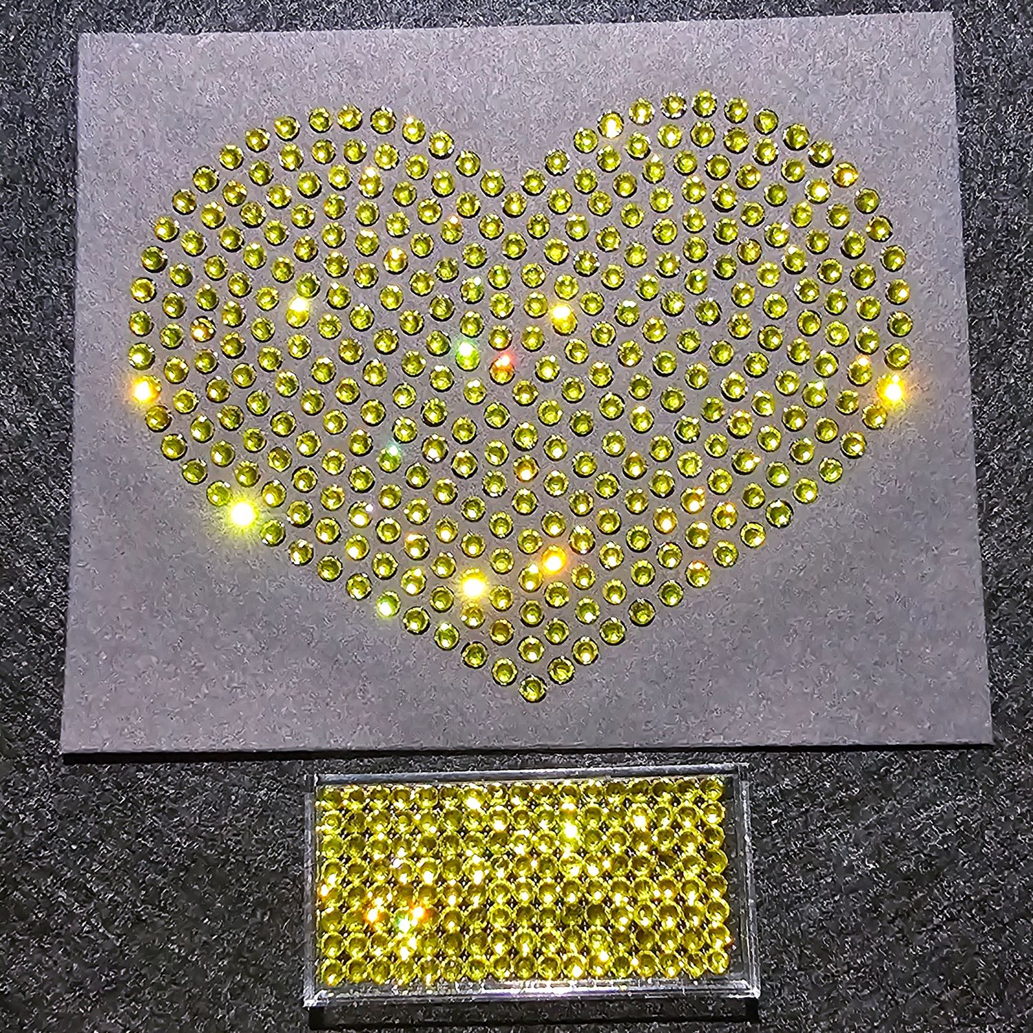 ICY Daffodil Premier Hotfix Rhinestones – SS6 &amp; SS10