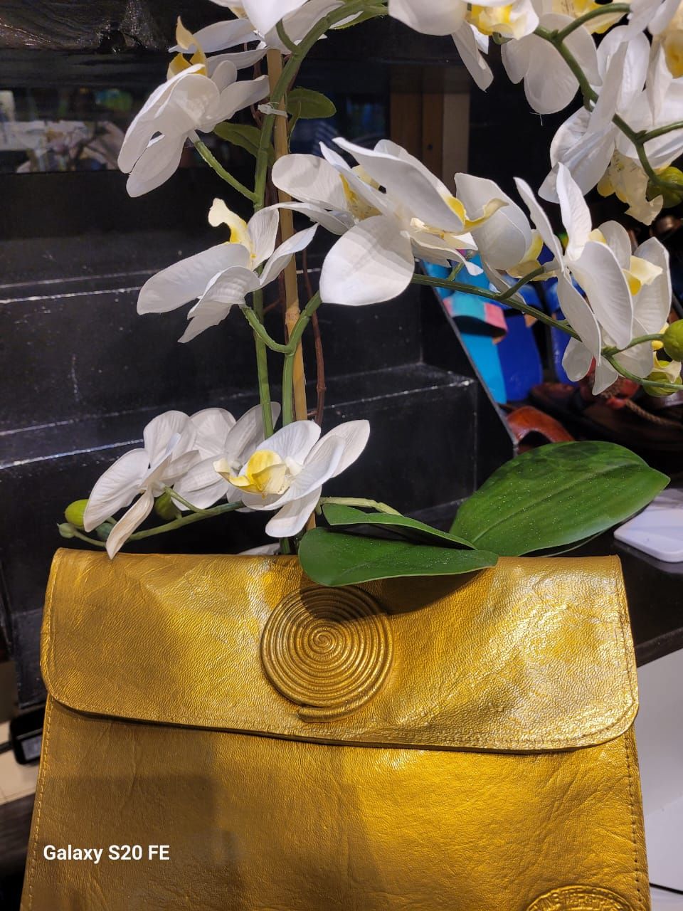 Gold Sml Clutch