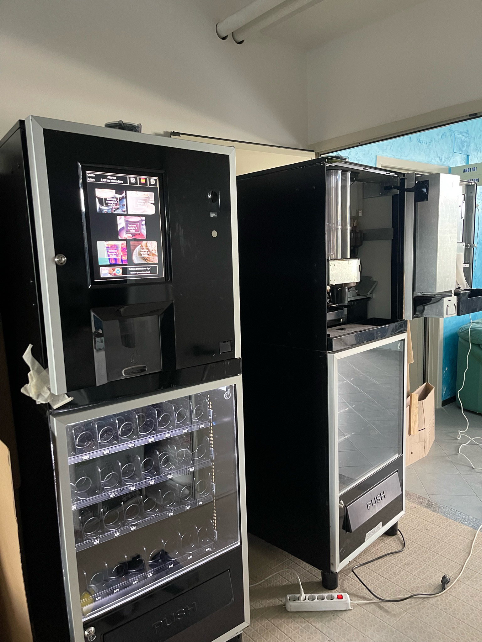 Lei 300 + aria S combinata Bianchi USATA distributore automatico vending machine