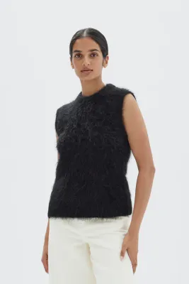 Hunter Alpaca Cropped Knit Vest