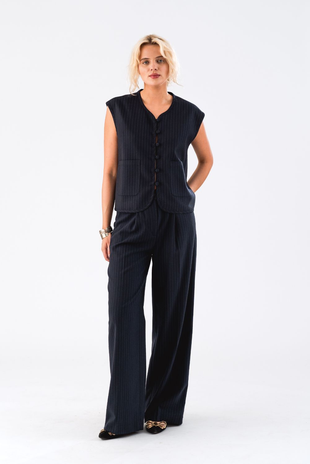 Abbey Vest