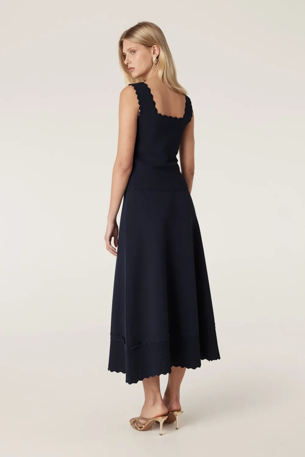 Villa Scallop Skirt