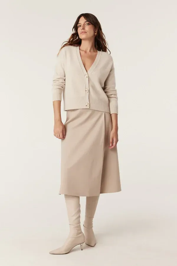 Pure Cashmere V Cardigan