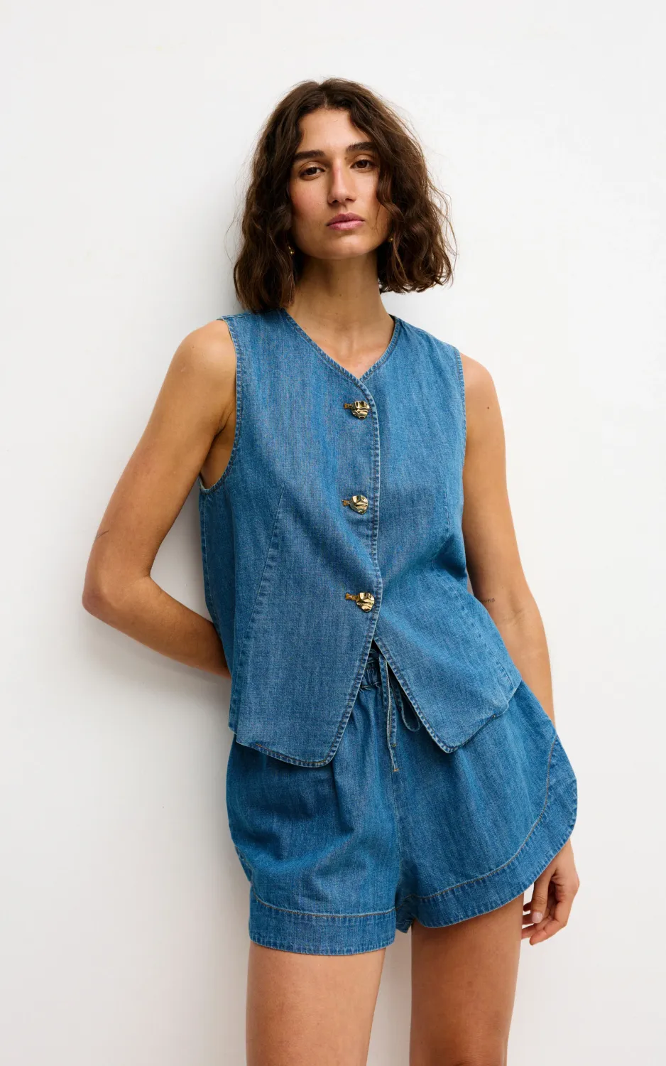 Camille Vest