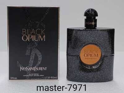 Black opium Yves St Laurent