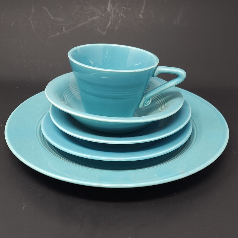 Vintage Harlequin 5 pc Place Set Blue