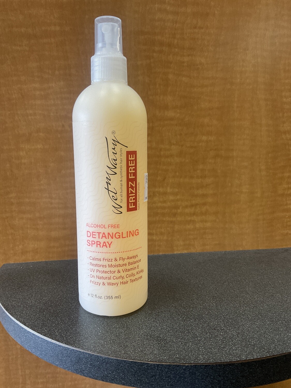 Wet n Wavy alcohol-free detangling spray 8 oz