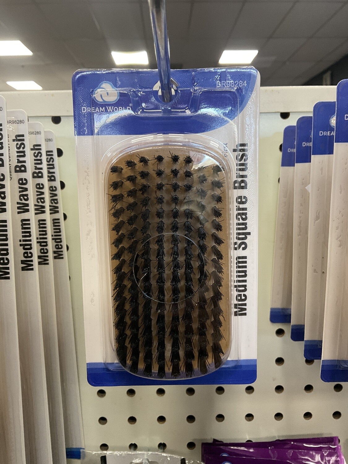 Dream World Brush Medium Square brush