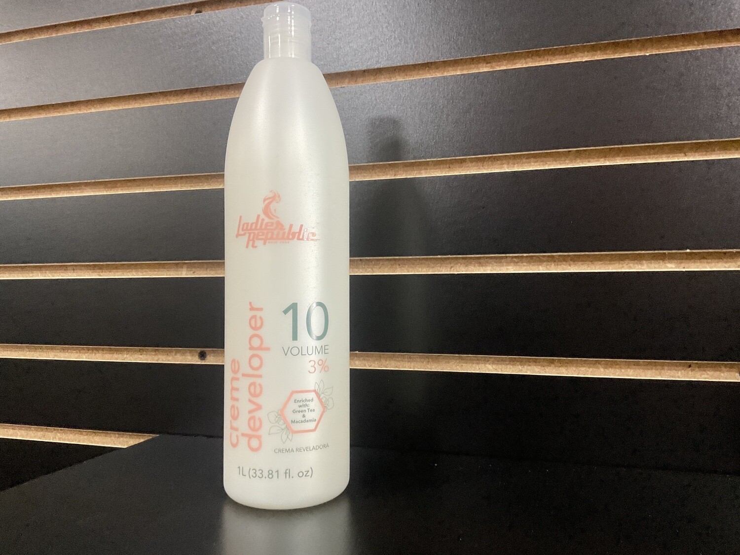Lady Republic Cream Developer #10, 33.81 oz.