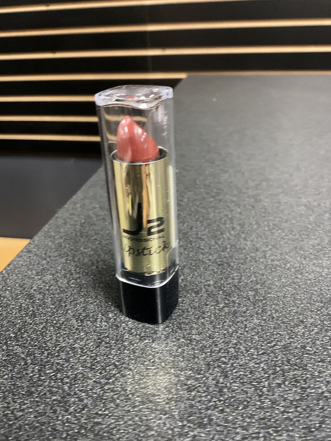 J2 Lipstick Wine