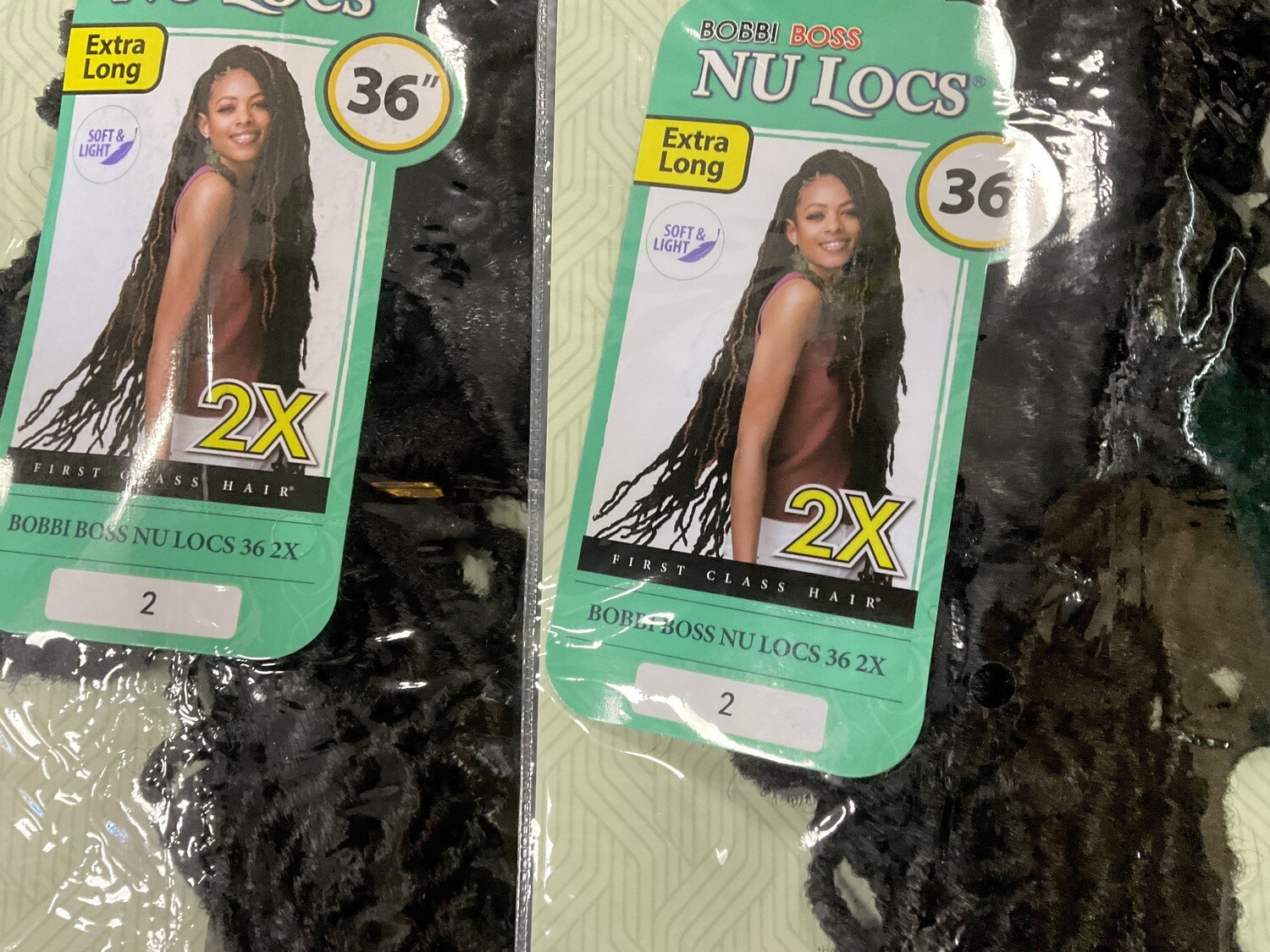 Bobbi Boss Nu Locs Pre-Made Loop 36 2X #2.