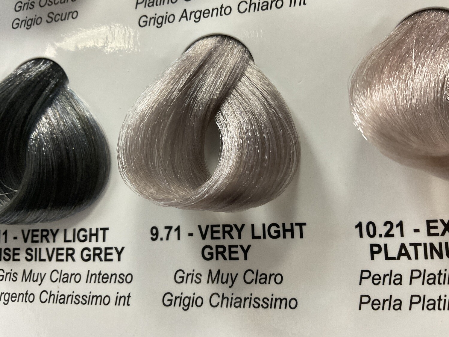 Lady Republic Hair Color Very Light Grey 9.71