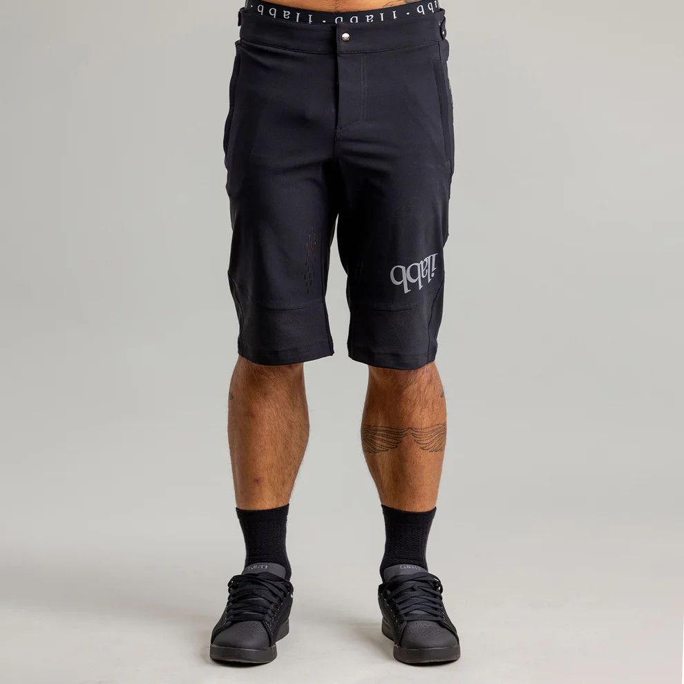 Ilabb Traverse Ride Short-Men&#39;s Black