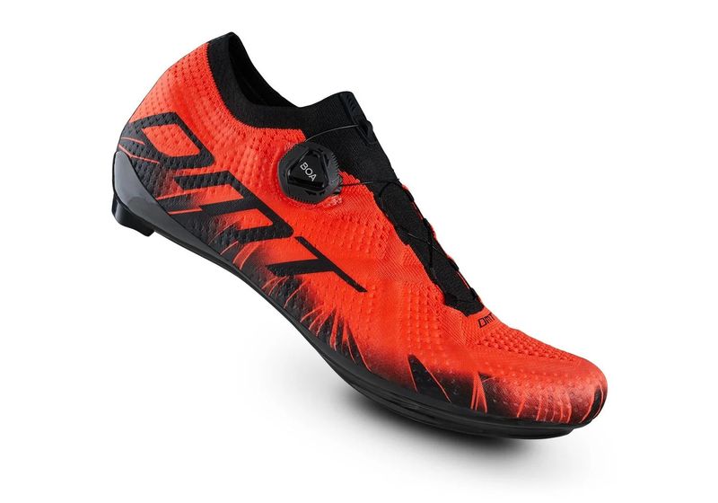 DMT KR1 Black/Coral