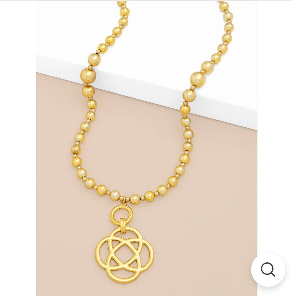 Zenzii Beaded Clover Pendant, Color: GLD