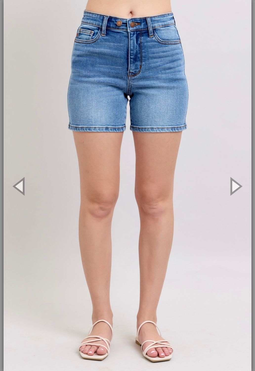 Judy Blue 2 Button Shorts, Color: MD, Size: S