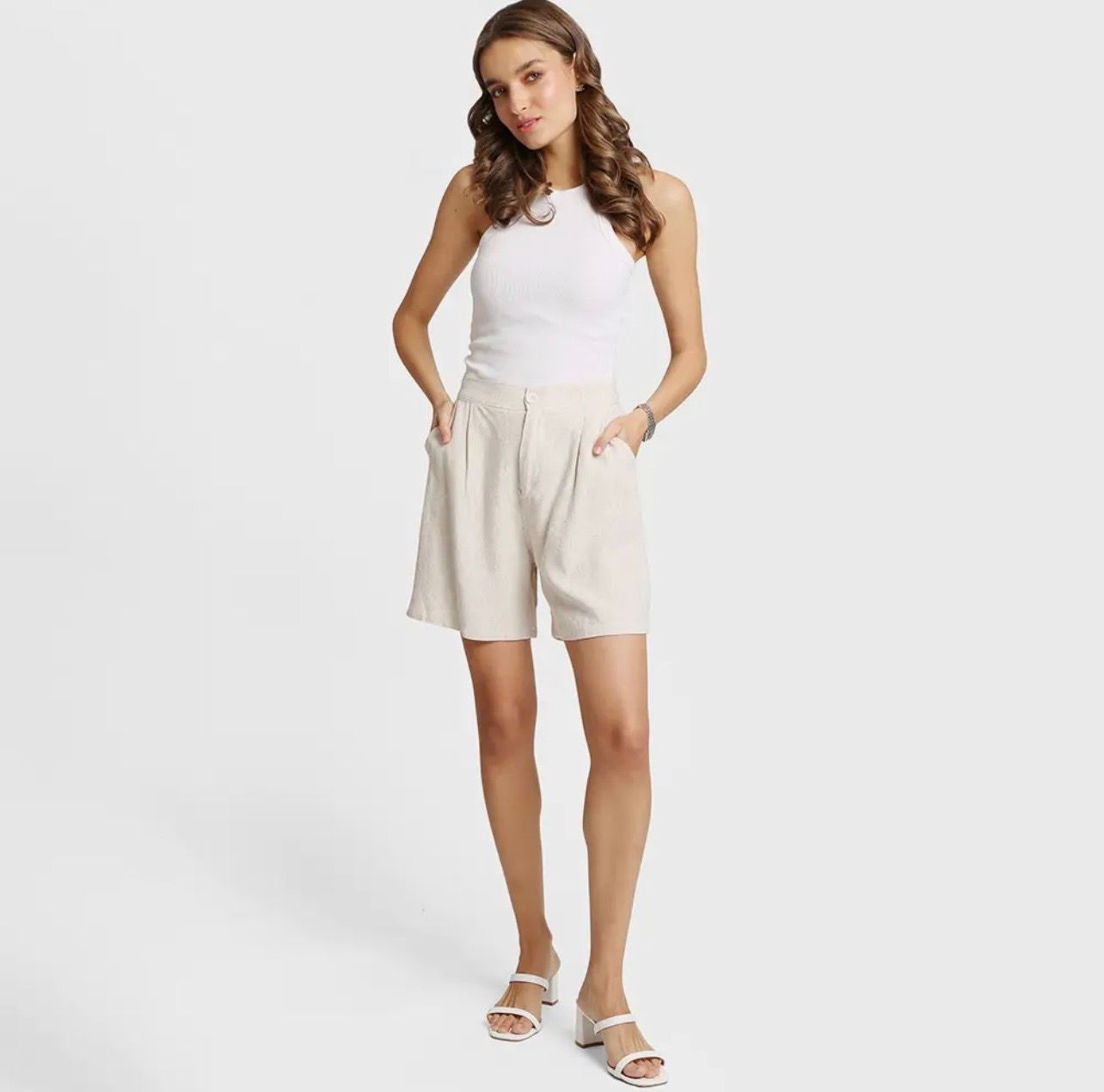 Elastic Waistband Line Shorts, Color: Beige, Size: S./M