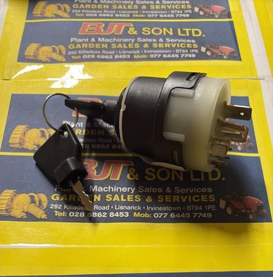 701/80184 IGNITION SWITCH JCB