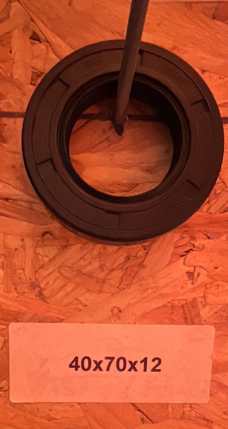 OILSEAL 40X70X12