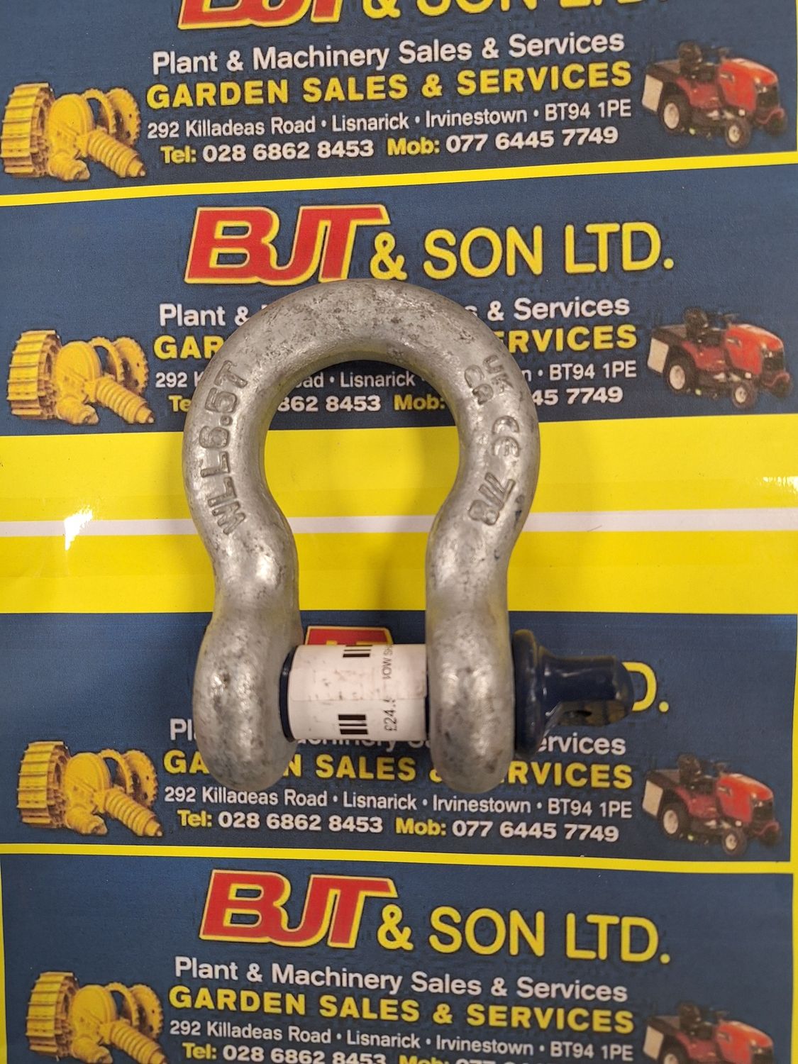 BOW SHACKLE 6.5 TON SCREW PIN