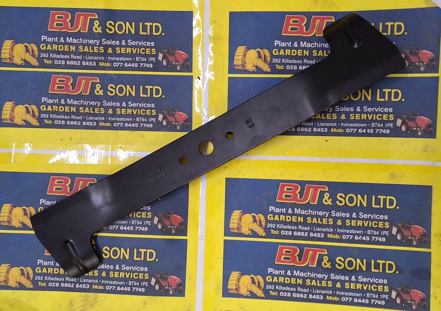MO-182004362/0 MOWER BLADE  R/H