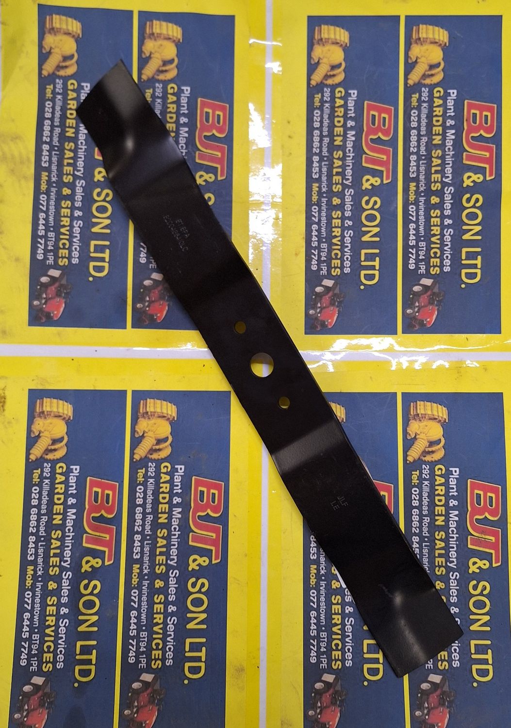 MO-182004364/0 MOWER BLADE MULCHING 98CM
