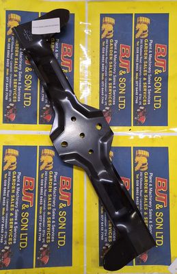 22P-4131 MOWER BLADE LOWER RH (532180425)