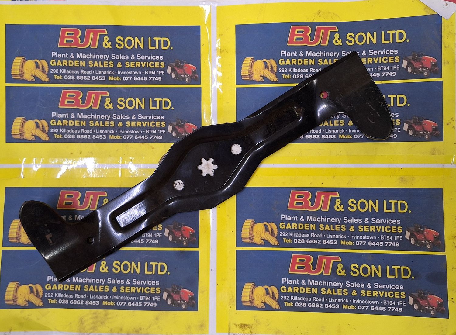 532186386 MOWER BLADE RH
