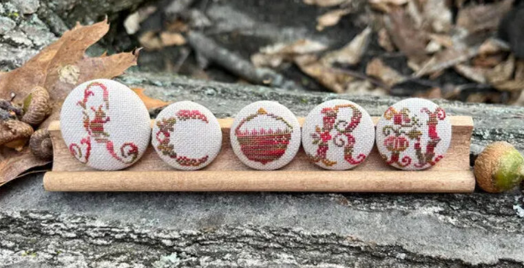 Acorn Buttons