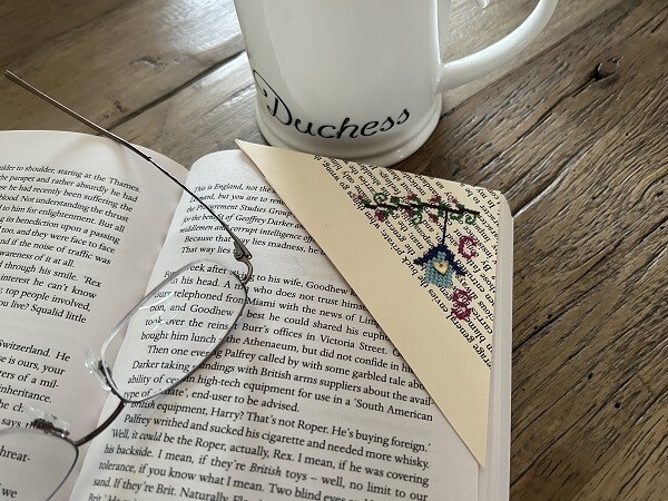 Birdhouse Bookmark Kit