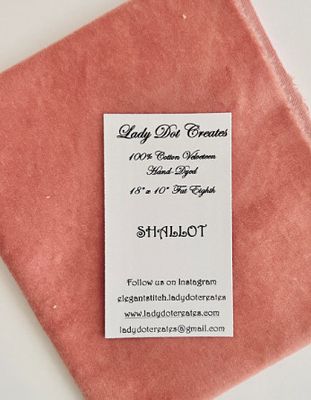 Shallot Velveteen 18x10