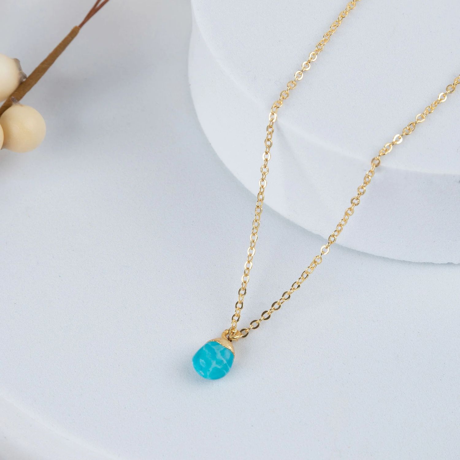 18K Gold Garnet NK, Color: Garnet, Size: O/S