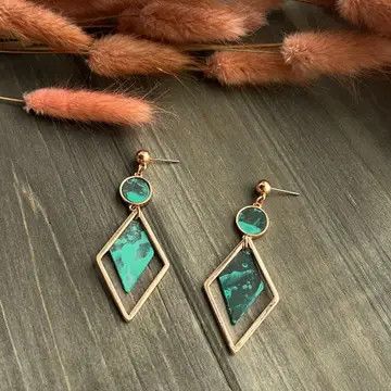 Diamond Shaped ER, Color: Copper, Size: O/S