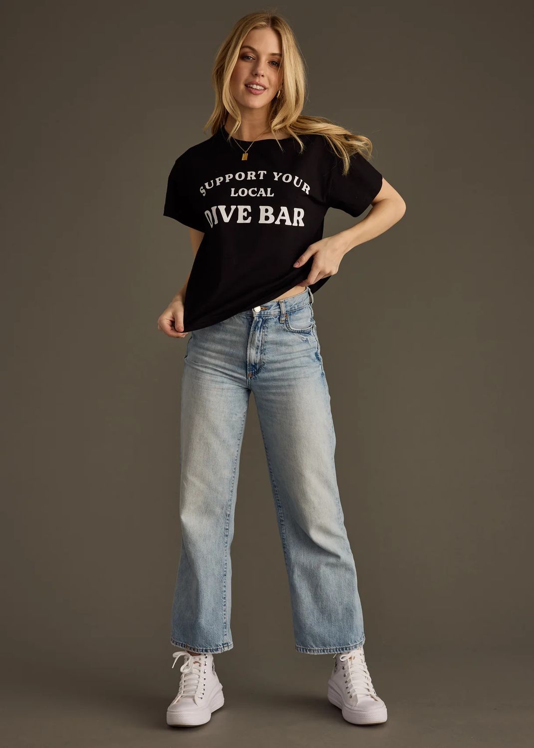 Dive Bar Tee, Size: Small, Color: Black