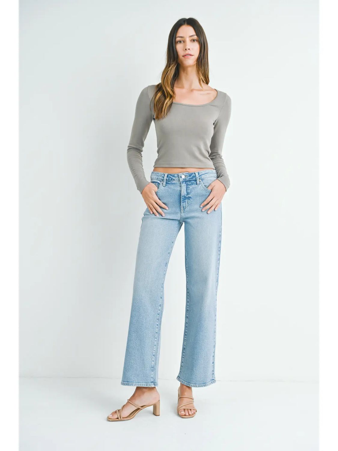 MidRise Slim Wide Leg, Color: Light Wash, Size: 24-0
