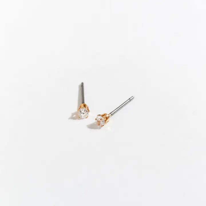 2mmCZ Stud Earrings, Color: Gold, Size: O/S